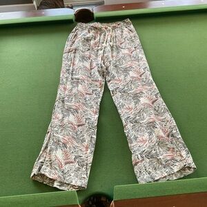 Cali1850 white and Green Floral Flare Pants large
